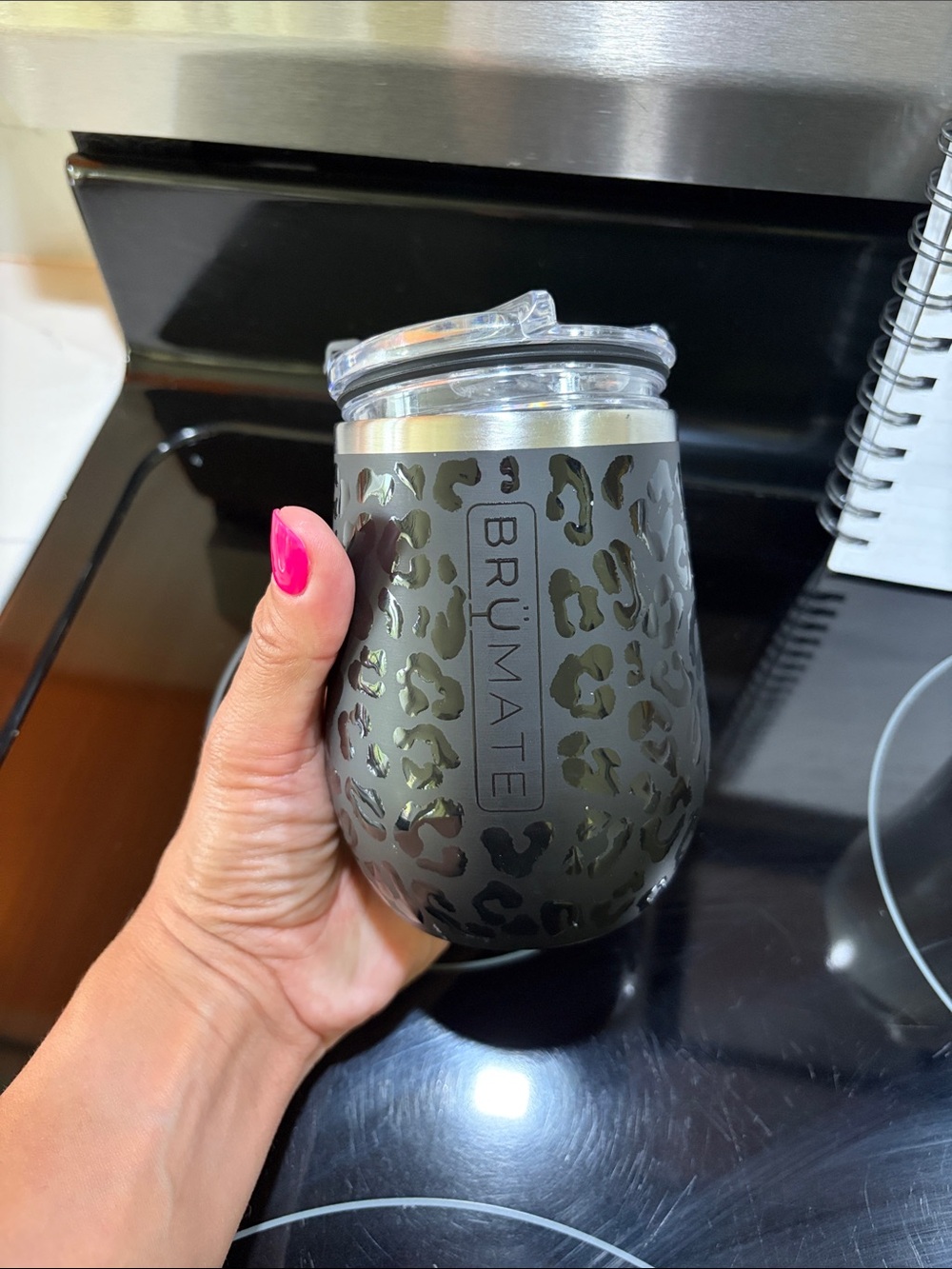 Leopard Stemless Wine Tumbler with Lid